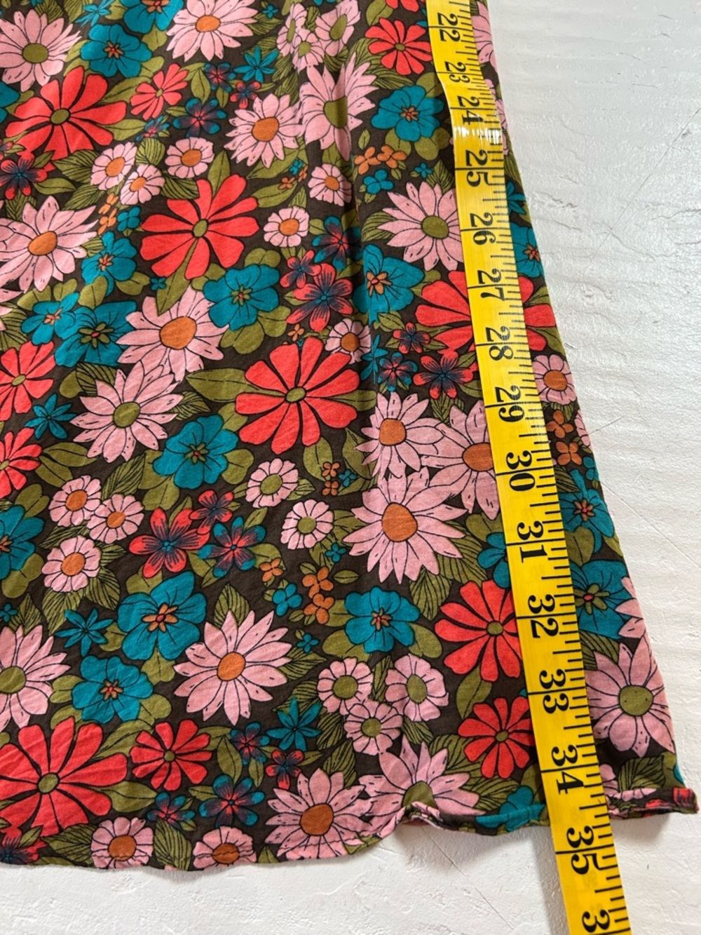 NATURAL LIFE Ansley Tunic Floral Button-Front Dress in Pink, Green & Red - Picture 12 of 15